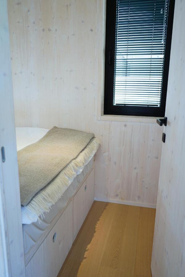 פריבלאקה Boutique Style Eco-Beachhouse, Private Jacuzzi מראה חיצוני תמונה