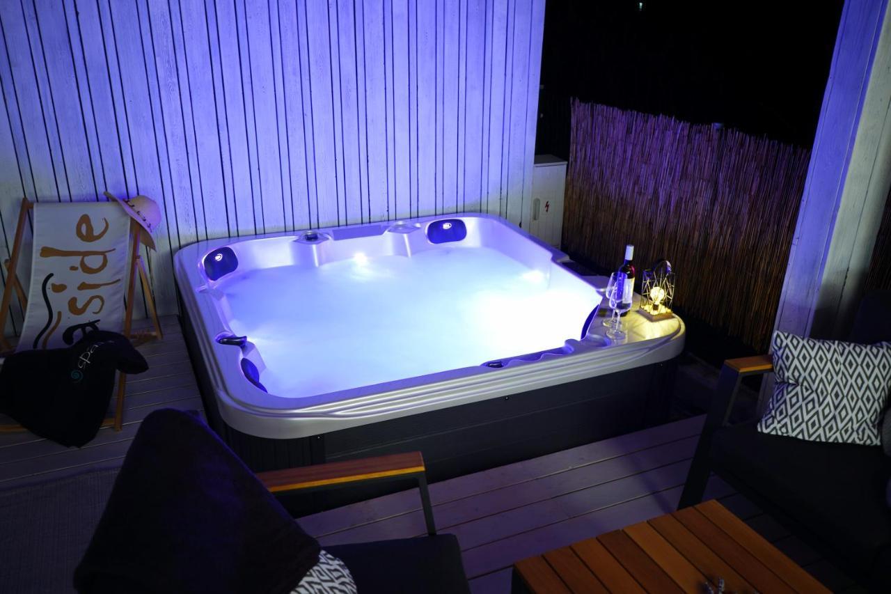 פריבלאקה Boutique Style Eco-Beachhouse, Private Jacuzzi מראה חיצוני תמונה