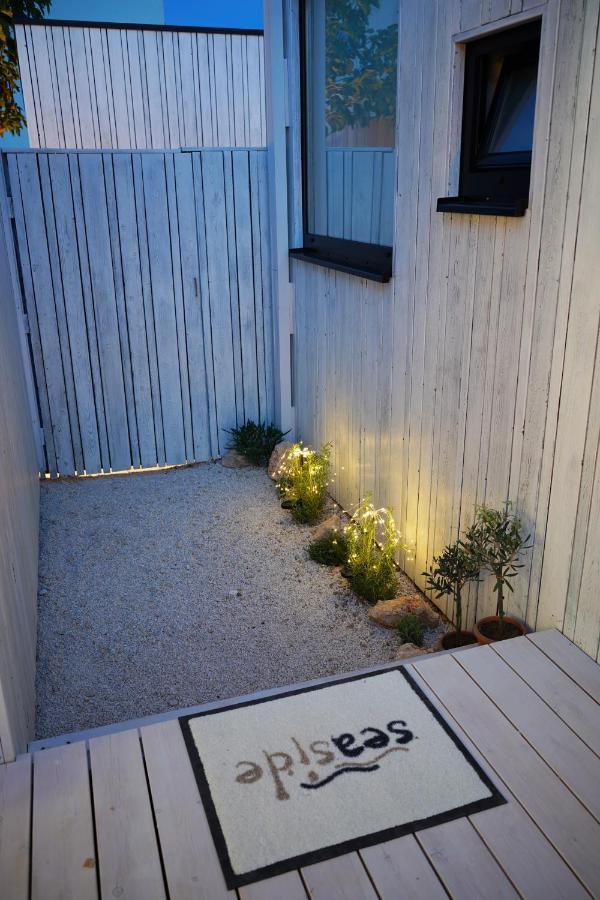 פריבלאקה Boutique Style Eco-Beachhouse, Private Jacuzzi מראה חיצוני תמונה