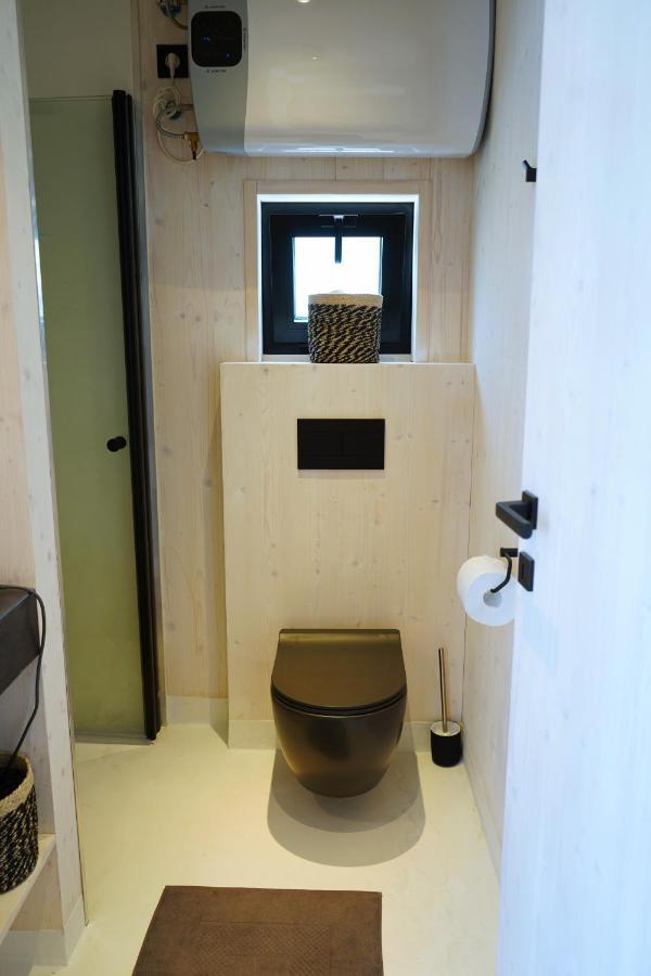 פריבלאקה Boutique Style Eco-Beachhouse, Private Jacuzzi מראה חיצוני תמונה
