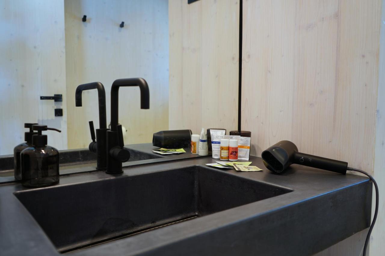 פריבלאקה Boutique Style Eco-Beachhouse, Private Jacuzzi מראה חיצוני תמונה